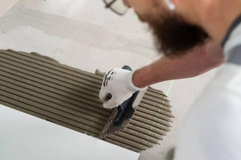 Pose des revêtements et équipements